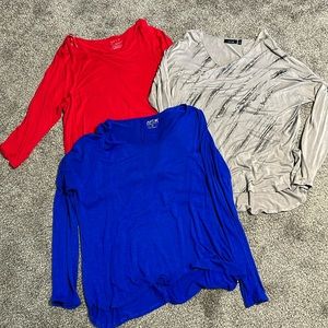 Lot of women’s tops 2-XL  Red one is 1X. All in like new condition